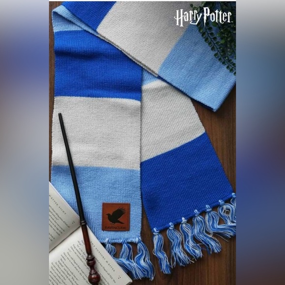 NWT Elope Harry Potter Ravenclaw patch stripped Scarf - Picture 1 of 6